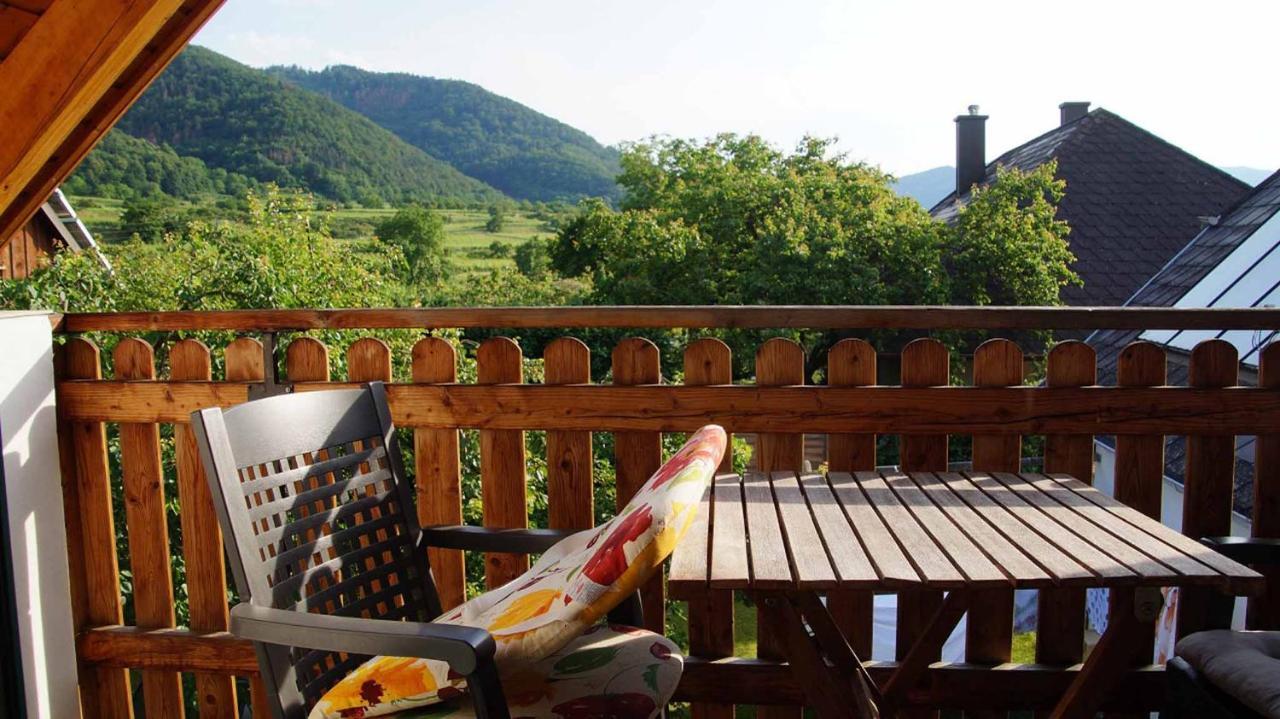 Weingut & Gaestezimmer Pammer Mitterarnsdorf Bagian luar foto